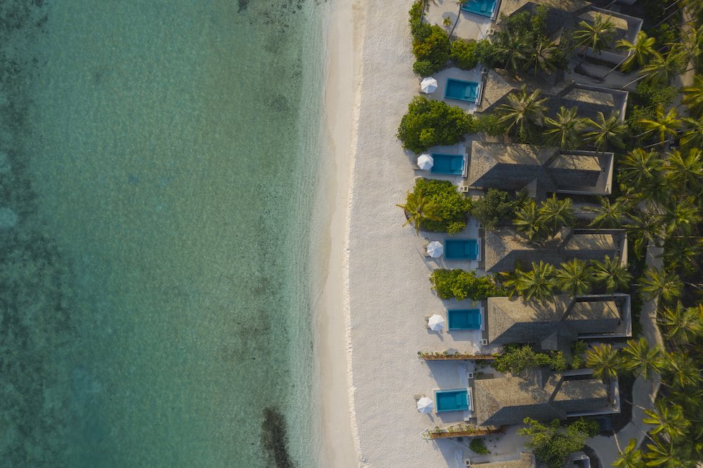Water Villa with Pool at Emerald Faarufushi Resort & Spa thumbnail 8